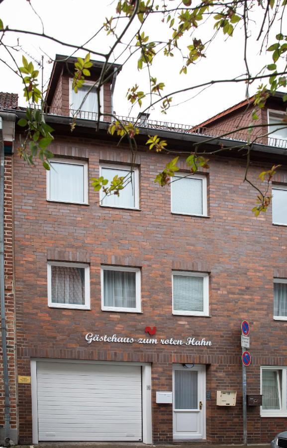 Gaestehaus Zum Roten Hahn Luneburg Exterior photo